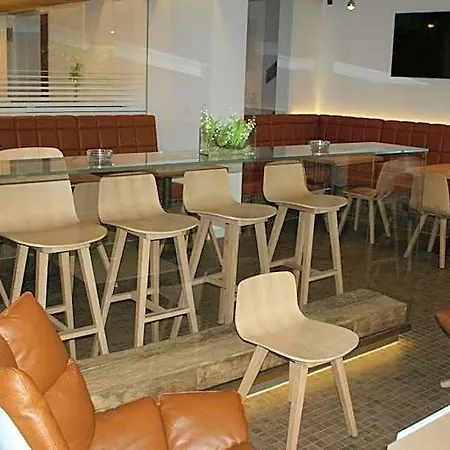 Engel Hotell 3*