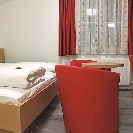 Hotell Engel 3*
