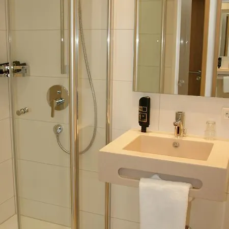 Hotel Engel 3*